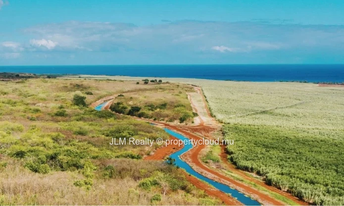 Residential land with sea view for sale in Albion, Mauritius