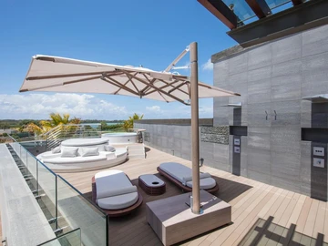 5 Bedroom Villa