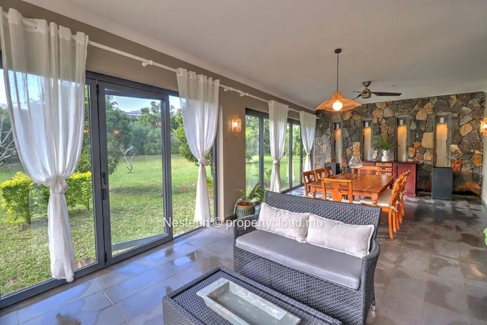 Comfortable 3-bedroom family villa in the heart of the western countryside