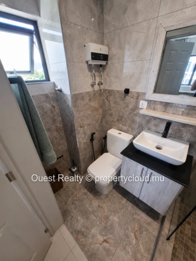 Rooftop Apartment at Ruisseau Palmyre