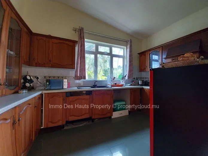House of 6 bedrooms for sale trou aux cerfs 