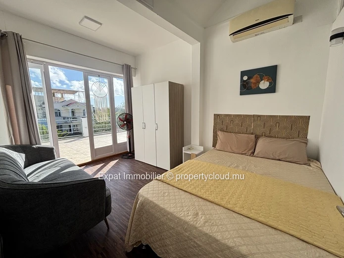 3-Bedroom Villa, Veranda, Swimming Pool And Rooftop – Calodyne