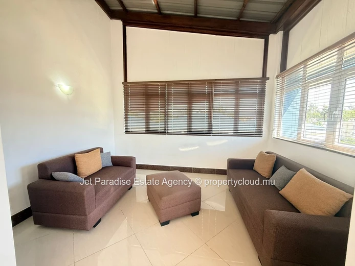 Sea View Apartment with Terrace, Swimming Pool & Close to the Beach