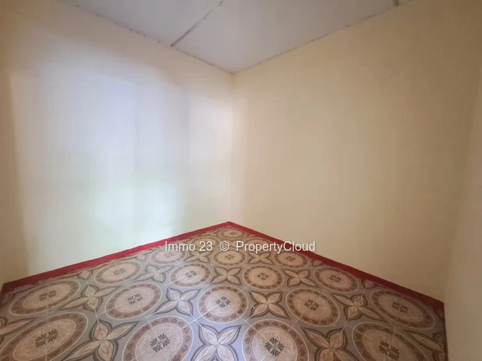 Commercial Space - 60m2 - Pamplemousses