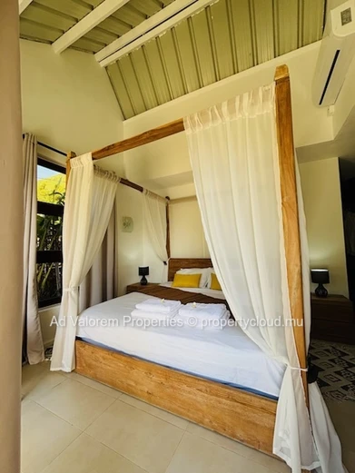Charmante Maison Meublée à Vendre à Tamarin – Avec Piscine Privée