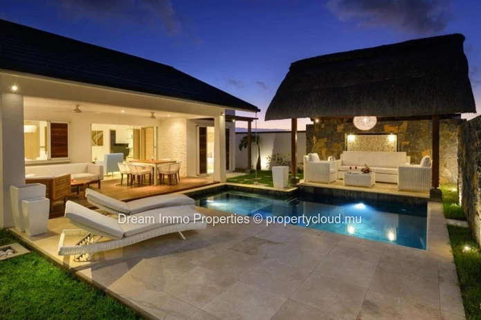 Prestigieuse Villa Standing Construite Au Clos Du Littoral 2 A Grand Baie – Ile Maurice
