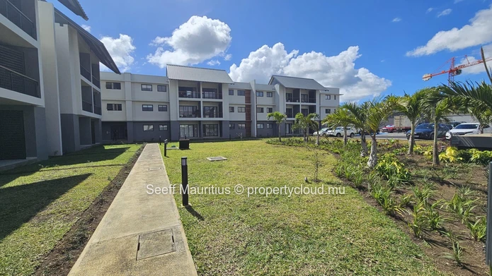 Appartement moderne de 2 chambres « INDIGO » à Beau Plan 