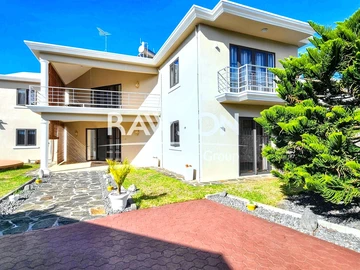 7 Bedroom Villa