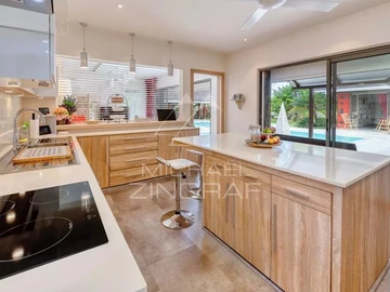 4 Bedroom Villa
