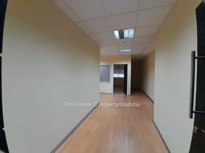 Office for rent in Port-Louis - Close to the center