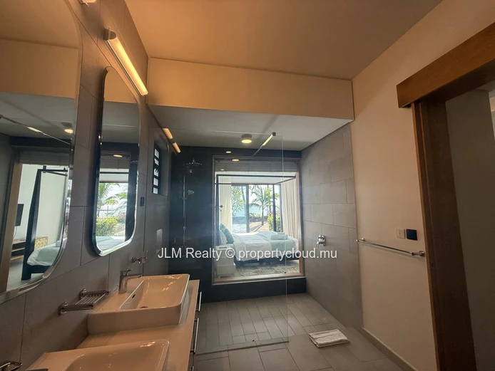 À louer - Appartement pieds dans l’eau de 3 chambres à Péreybère, Maurice