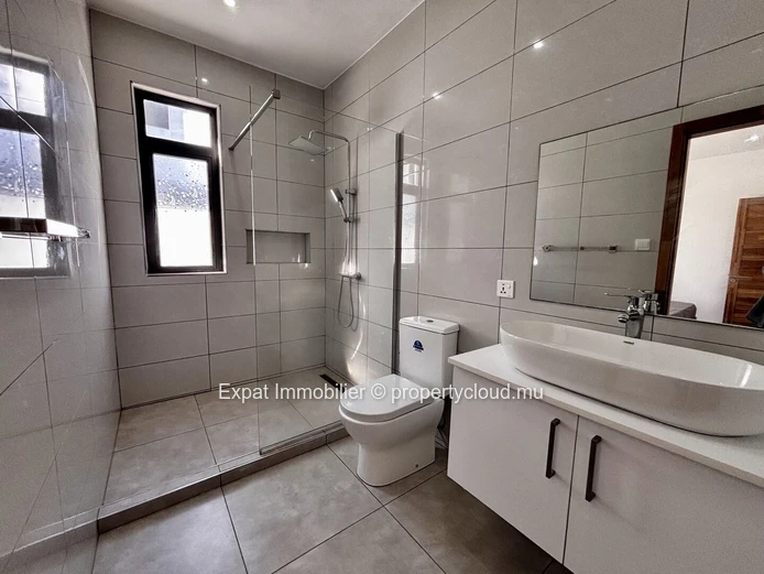Family Villa With Swimming Pool And Garden – Grand Baie