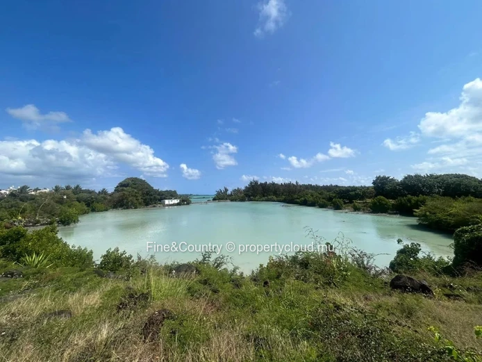 For Rent: Luxurious Villa in Calodyne with Stunning Views