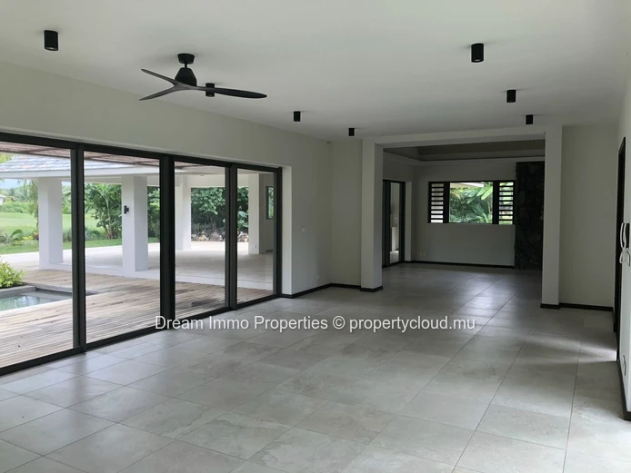 Somptueuse villa 4 chambres avec vue golf & montagne à Anahita – Ile Maurice