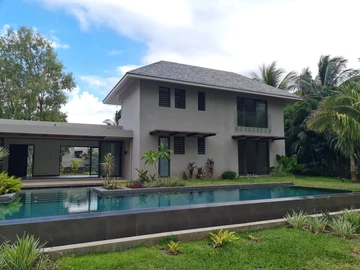 4 Bedroom Villa