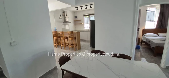 Beautiful individual duplex villa for rent in a pleasant and sought-after area of Grand Baie