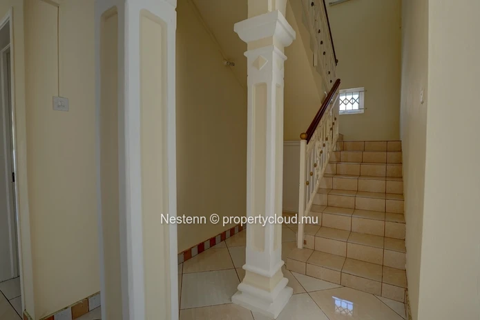 Charmante maison traditionnelle de 280 m² avec 4 chambres