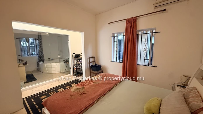 Appartement meublé de 2 chambres à louer à Pointe aux Sables - 30 000 Rs par mois