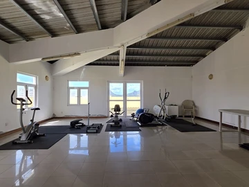 4 Bedroom Apartment