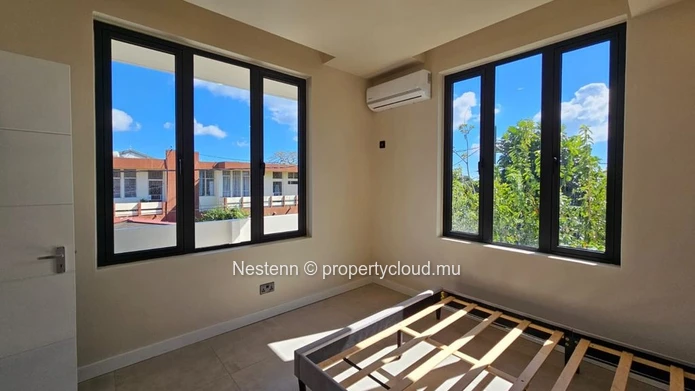 Appartement a vendre a Roches Brunes 