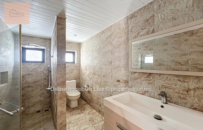 4 Bedroom Villa with Pool & available to foreigners