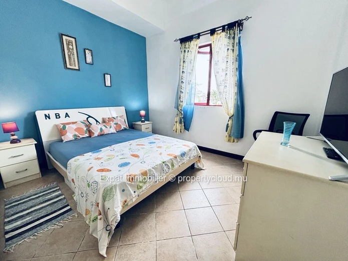 3-Bedroom Flat With Sea Views Near The Beach – Trou Aux Biches
