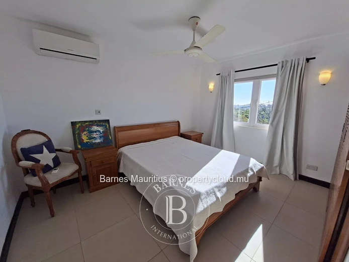 GRAND BAIE - Beautiful Penthouse - 3 Bedrooms