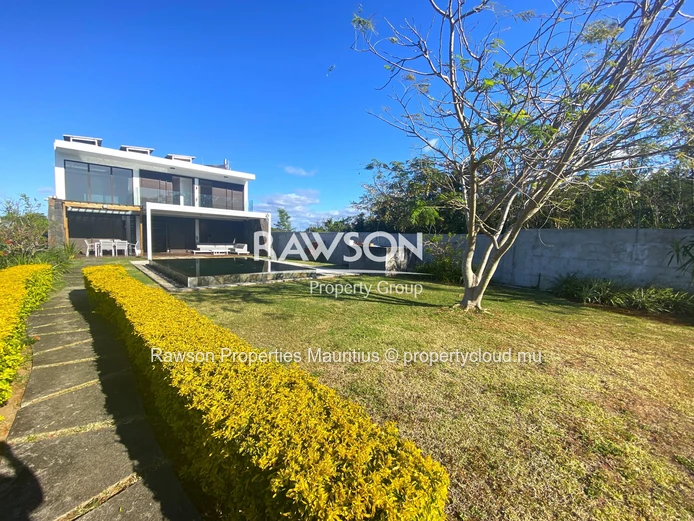  5 Bedroom Villa For Sale In Grand Gaube