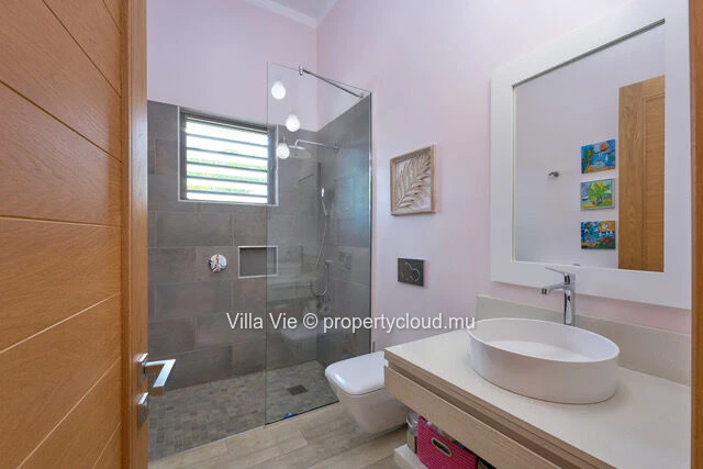 Balaclava - Élégante villa de plain pied de 3 chambres