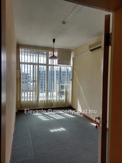 Office spaces available in Port-Louis