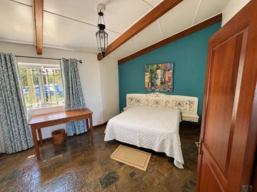5 Bedroom Villa