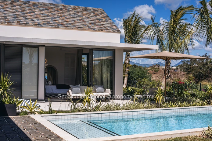Luxury Short-Term Rental Villa in Mont Choisy Golf - 4 bedrooms and pool
