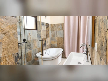 Townhouse, Duplex de 4 Chambres