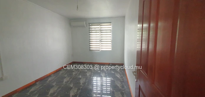 Maison à Vendre – Rose Hill | 8 Chambres 