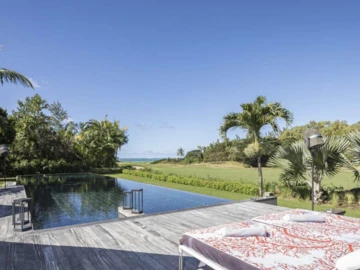 5 Bedroom Villa