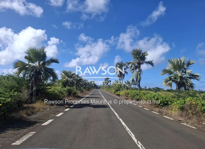 Opportunity – Residential Land In St Antoine 316 M²