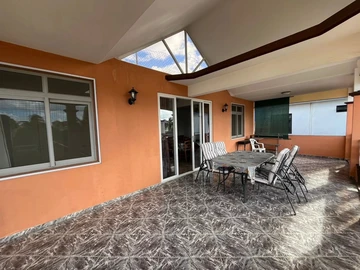 7 Bedroom Apartment
