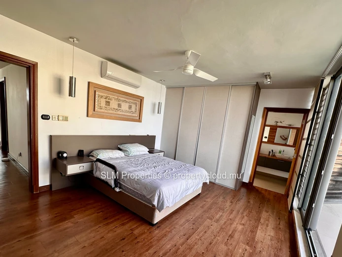 Mon Choisy - Elegant 4 bedroom villa with pool in a residential complex for sale 