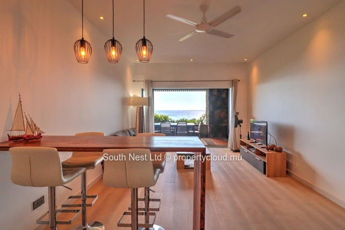 Rare appartement en pleine propriété de 3 chambres avec accès mer sur la côte Ouest
