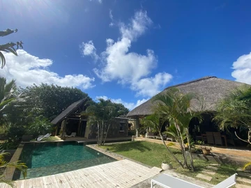 4 Bedroom Villa