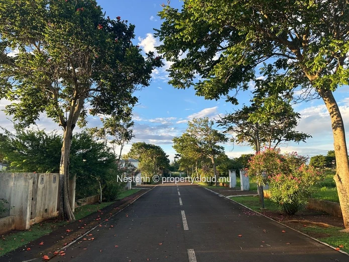 706 m² residential plot  – Coastal Living Within Reach