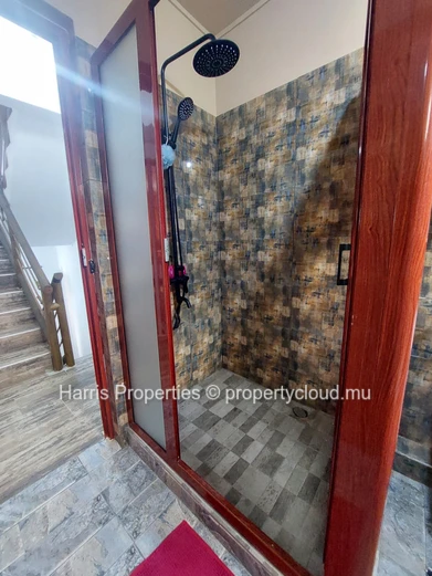 Magnifique triplex à louer dans un complexe résidentiel sécurisé à Melville
