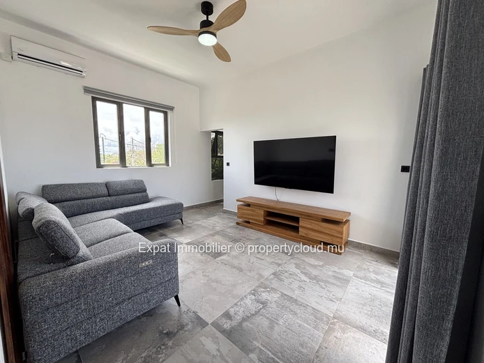 Contemporary 3-Bedroom Villa With Swimming Pool And Summer Kitchen – Grand Baie