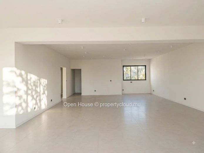 Appartement de 230 m² avec 3 chambres à vendre à Tamarin (Mandat exclusif)