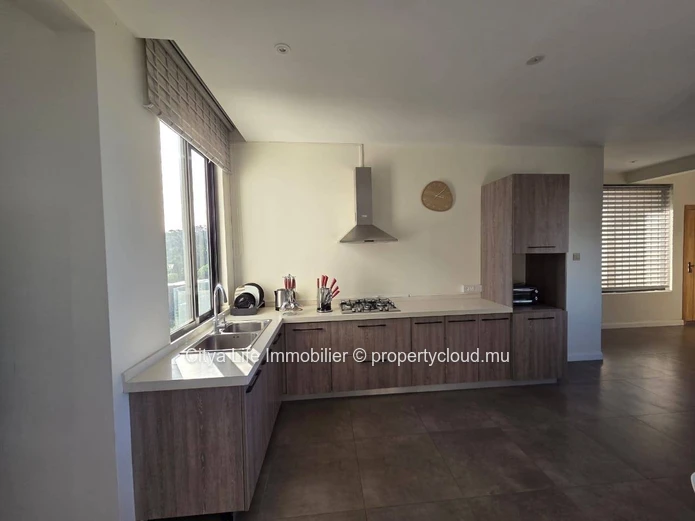 Stunning 5-Bedroom Villa in Mont Choisy