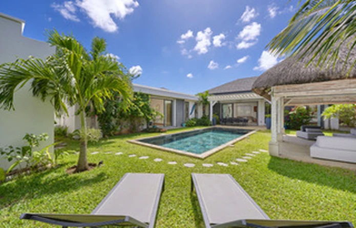 Villa Contemporaine Au Cœur D’Un Écrin De Verdure