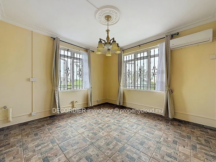 Maison à vendre à  Pereybère