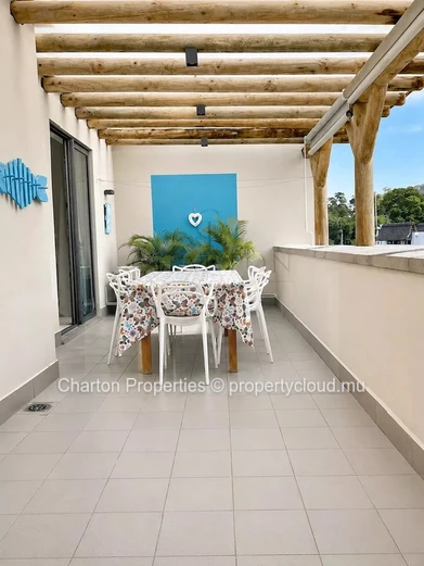 Appartement de 2 chambres au bord de la marina avec ponton privé