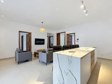 3 Bedroom Apartment