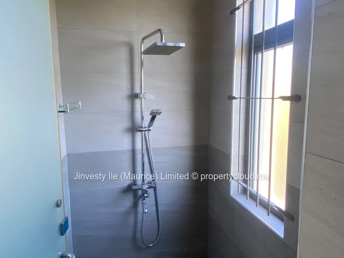 JINVESTY : RENT VILLA 90000/month  3 BR + Office or 4 Br in CALODYNE 